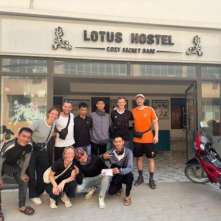 Ha Giang Lotus Hostel Motorbikes Tours Экстерьер фото