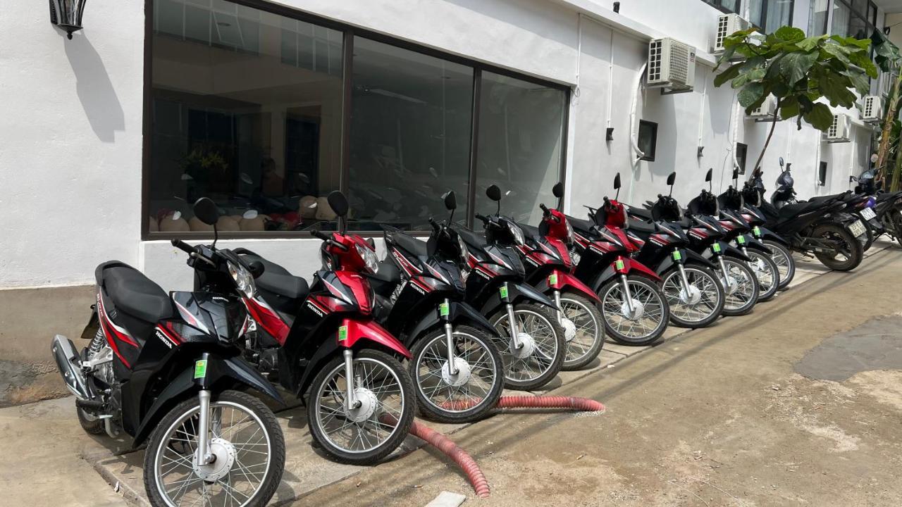 Ha Giang Lotus Hostel Motorbikes Tours Экстерьер фото